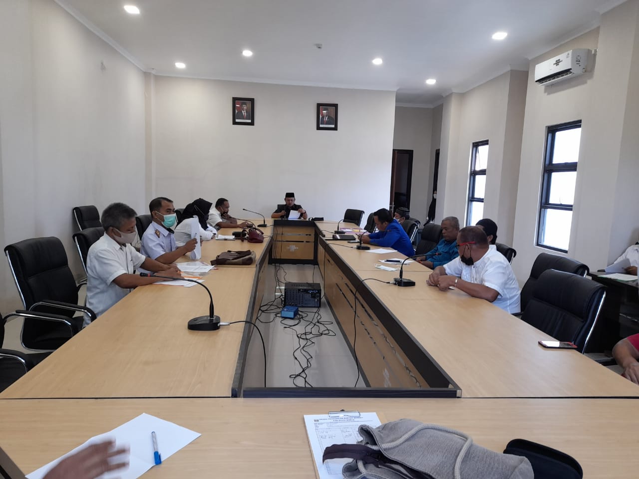 DPRD Mamuju Minta Bupati Mencabut SK tentang Pemberhentian Tenaga Kontrak